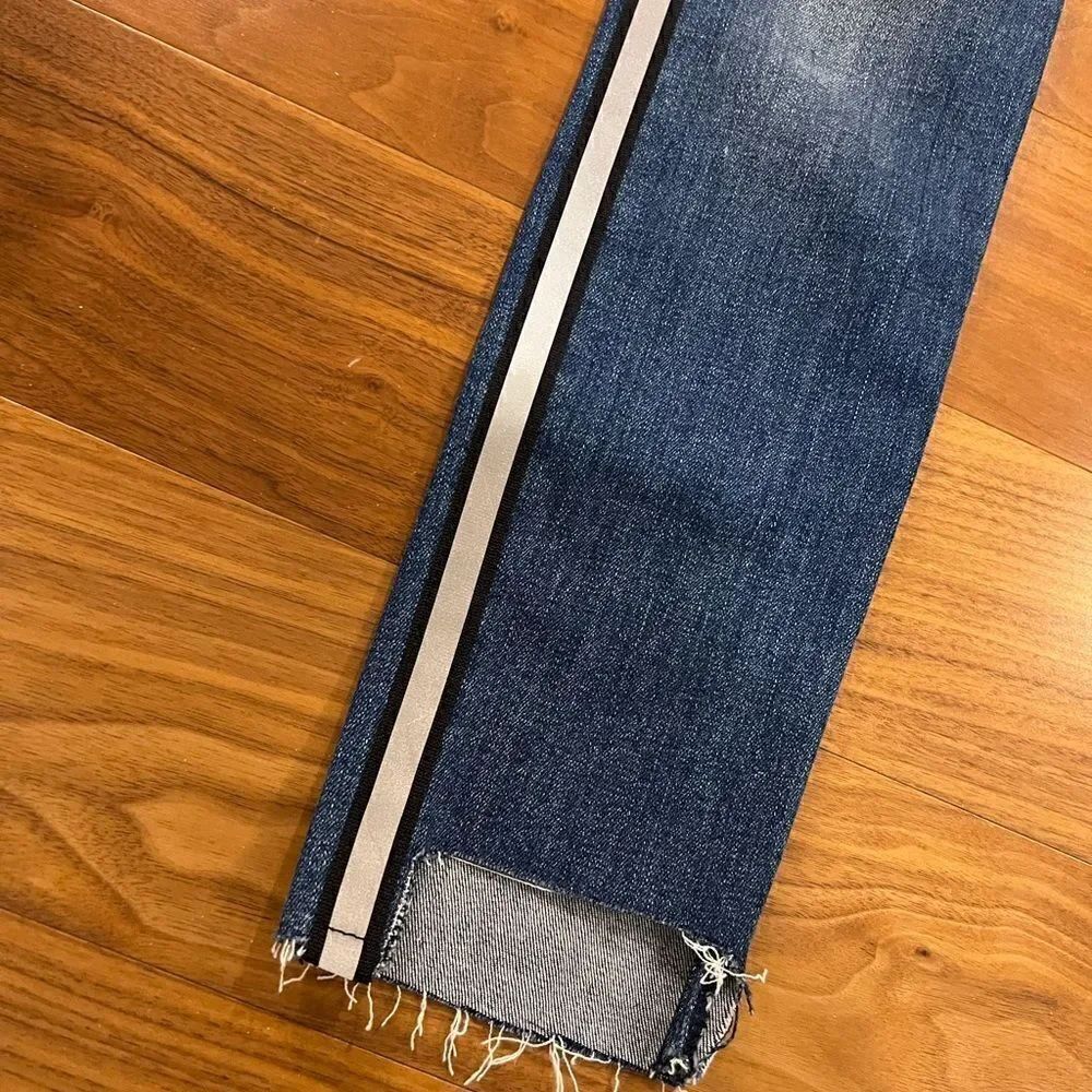 J Brand Reflecting jeans - Picture 4 of 11